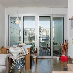 apartment-vittorio-gassman.italymilanhotels.net/