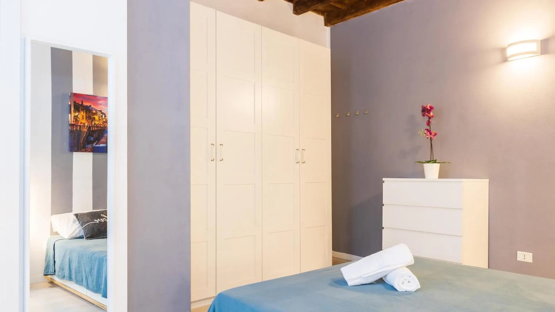 Apartment Milan Stay - Alzaia Naviglio Grande