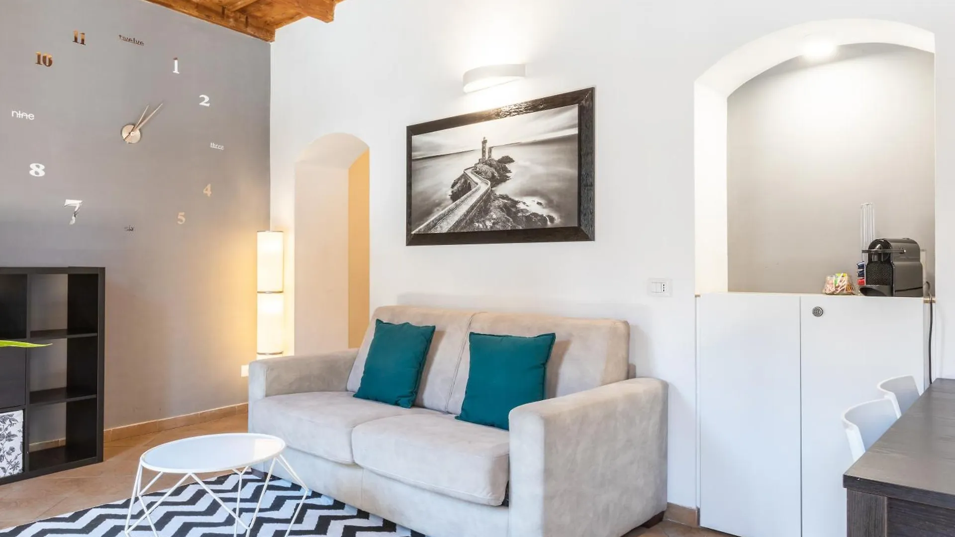Appartamento Alzaia Naviglio Grande Milano 0*,  Italia