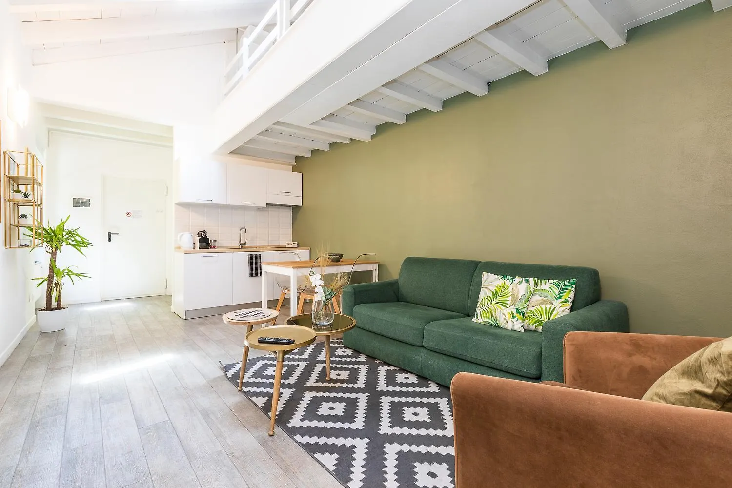 Appartamento Alzaia Naviglio Grande Milano 0*,