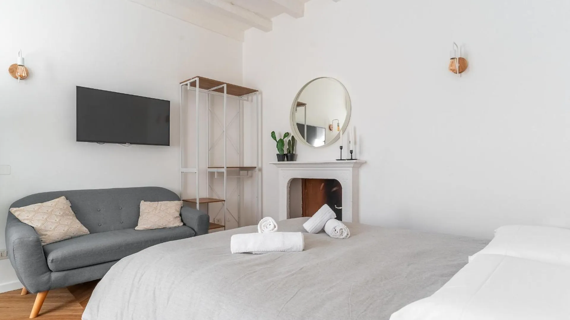Appartamento Alzaia Naviglio Grande Milano Italia