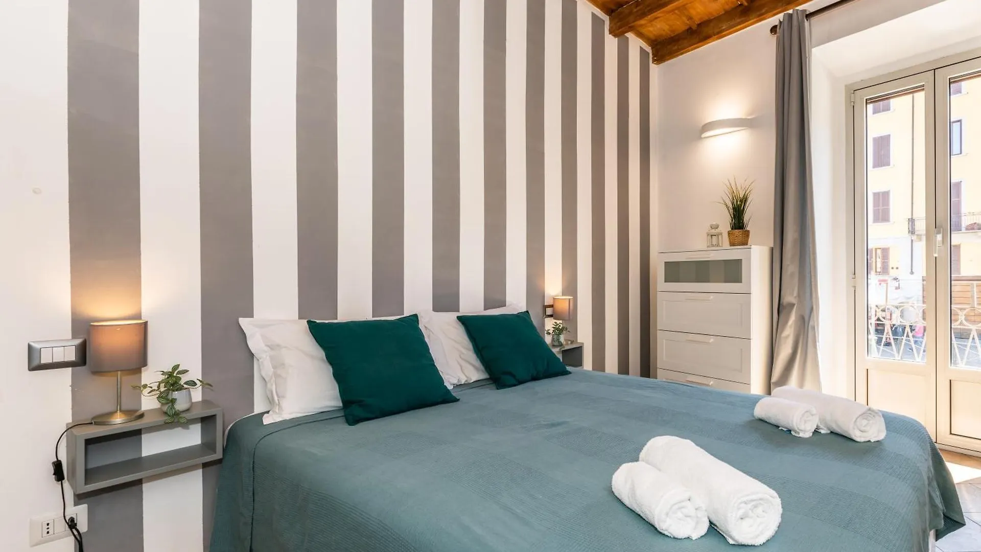Appartamento Alzaia Naviglio Grande Milano