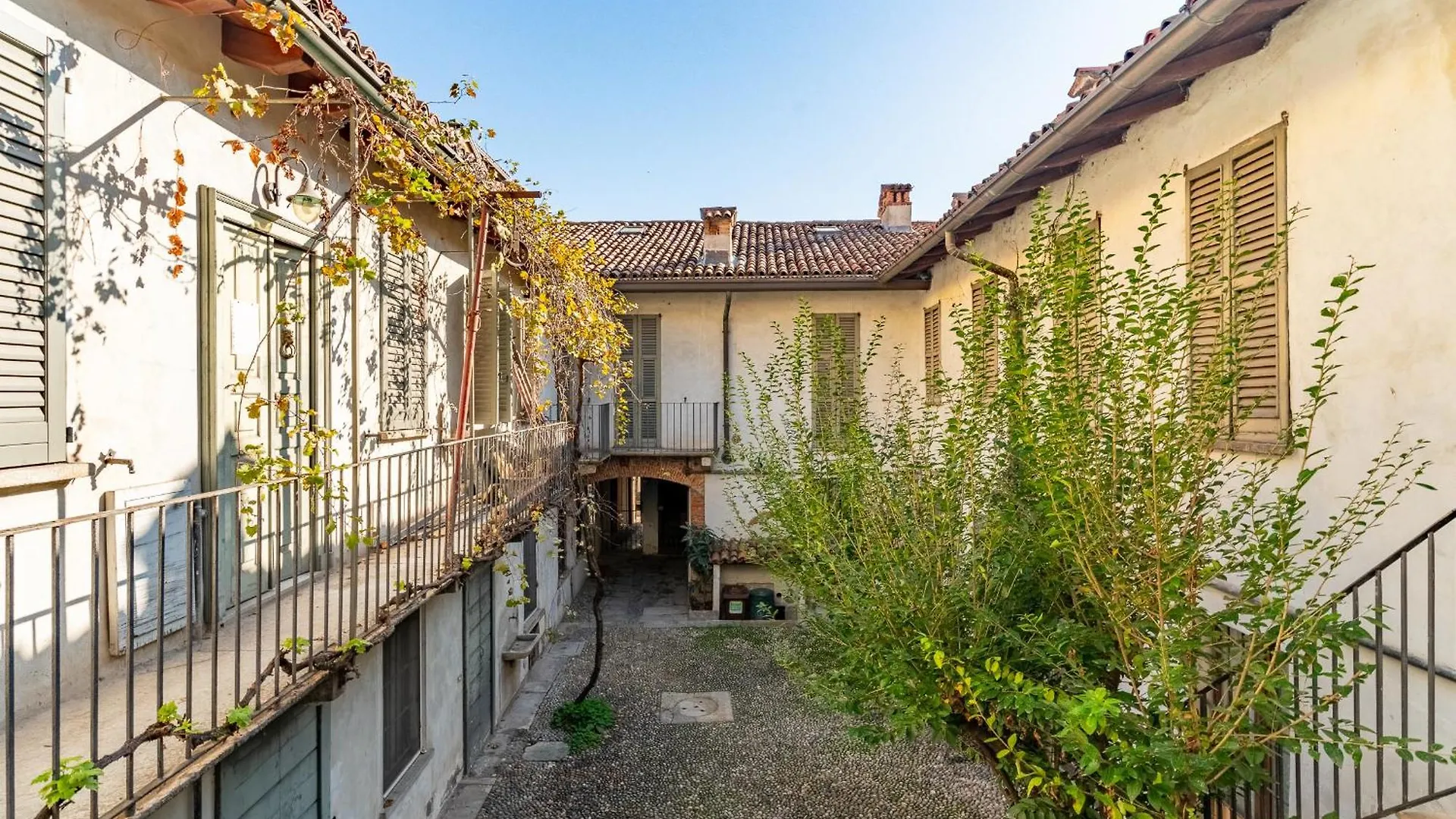 Appartamento Alzaia Naviglio Grande Milano